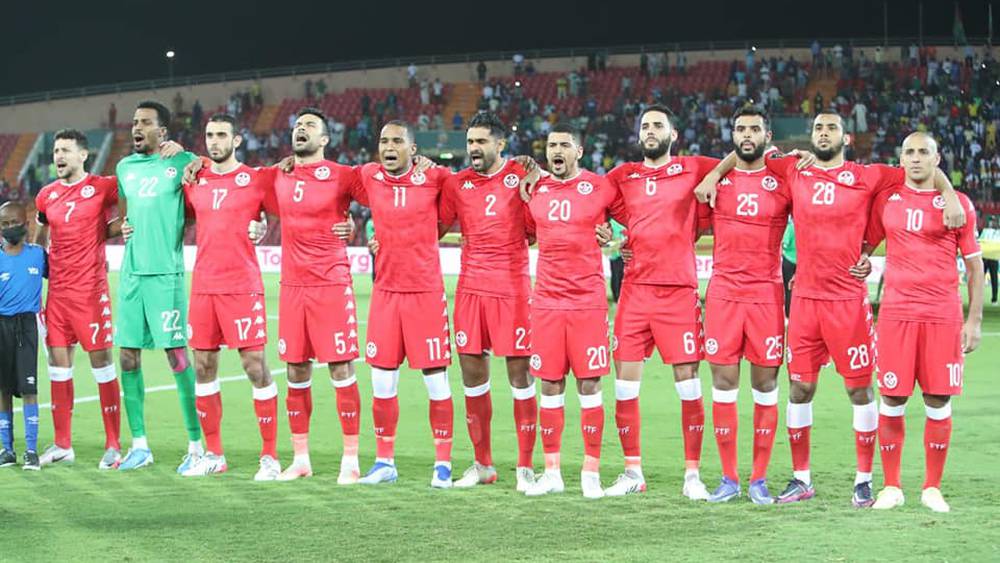 الأصدقاء الحقيقون يصعب إيجادهم، يصعب تركهم، ويستحيل نسيانهم