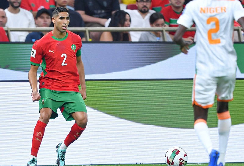 حلم المغرب الذهبي: حكيمي في قلوب الجماهير وعيونهم نحو باريس