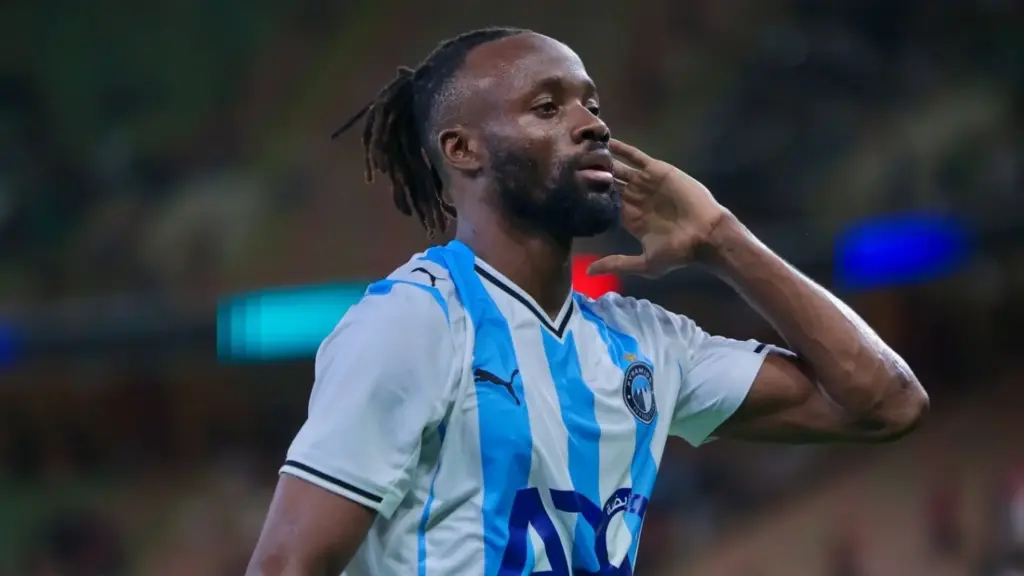 بيراميدز يحصد لقب كأس القارات بثلاثية تاريخية أمام الأهلي السعودي