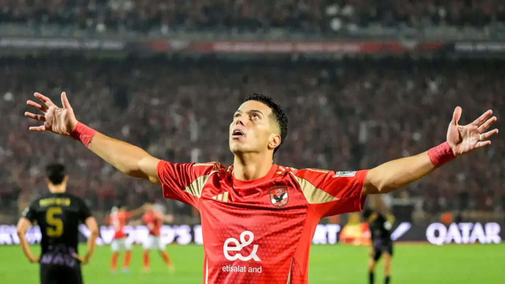 الأهلي يؤجل ملف تجديد عقد إمام عاشور.. والسبب مفاجئ