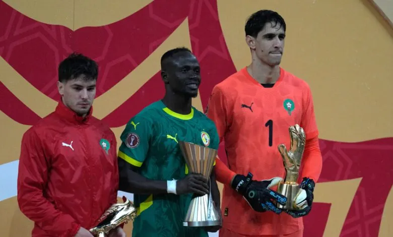 بونو وحكيمي يتصدران.. “الكاف” يعلن التشكيلة المثالية لكان 2025