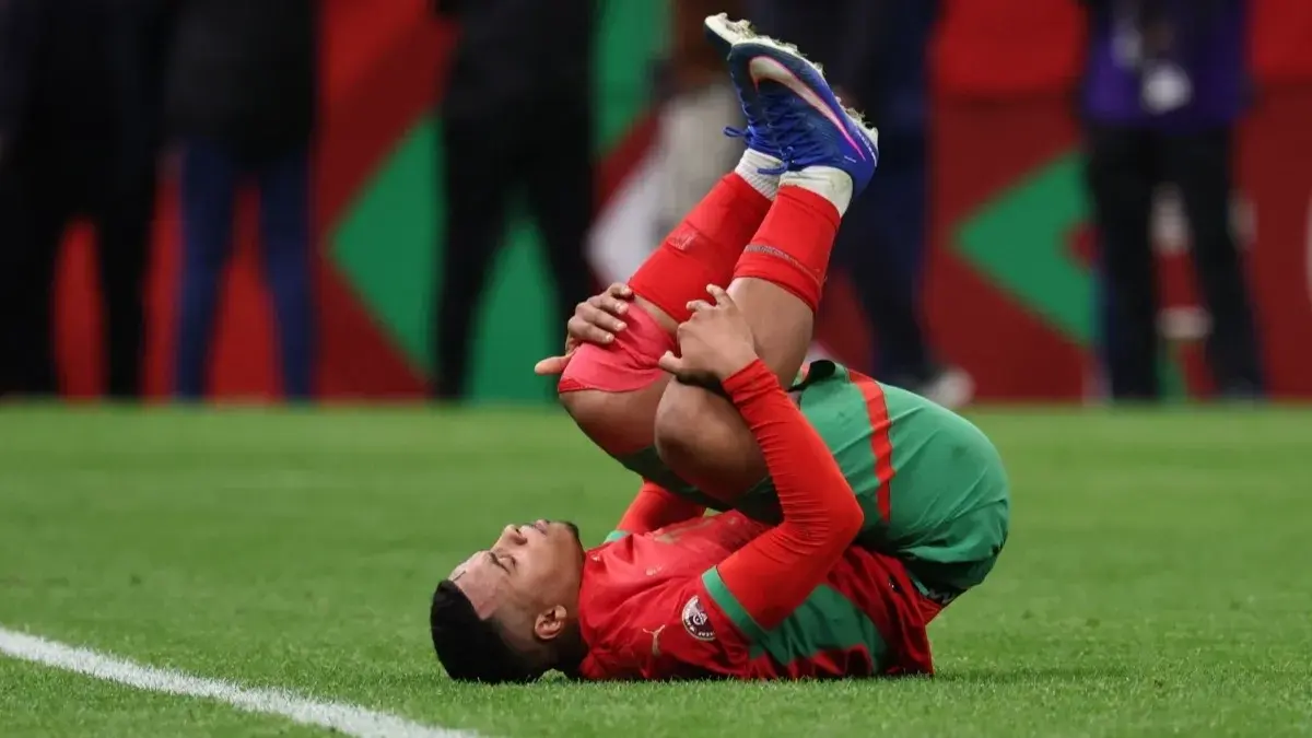 صدمة المونديال: تفاصيل إصابة حمزة إيغامان ومدة غيابه الصادمة